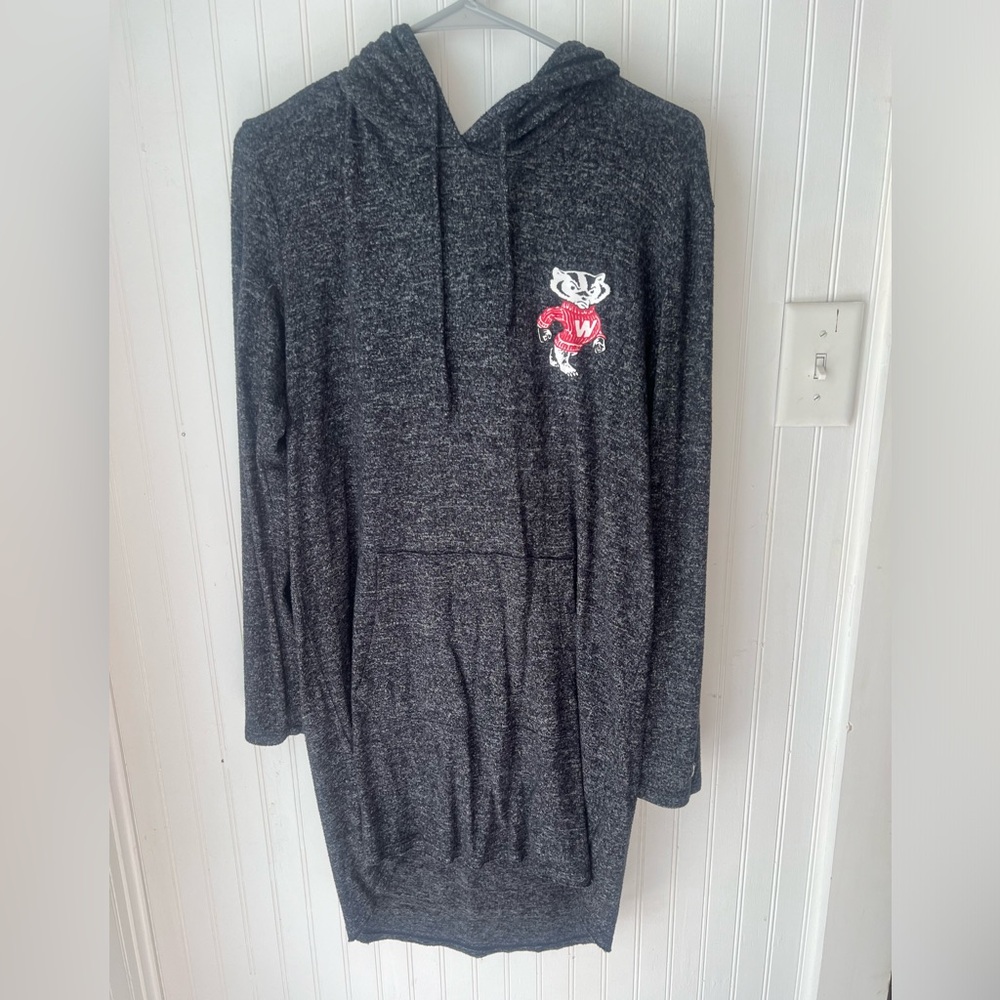 Tailgate Wisconsin Badger long sleeve dress